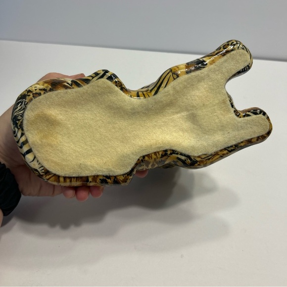 La Vie Ceramic Lion Figurine Sitting Safari Pattern Decoupage Collectible - Picture 6 of 6